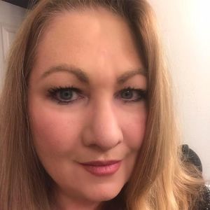 Meet your Posher, Mel